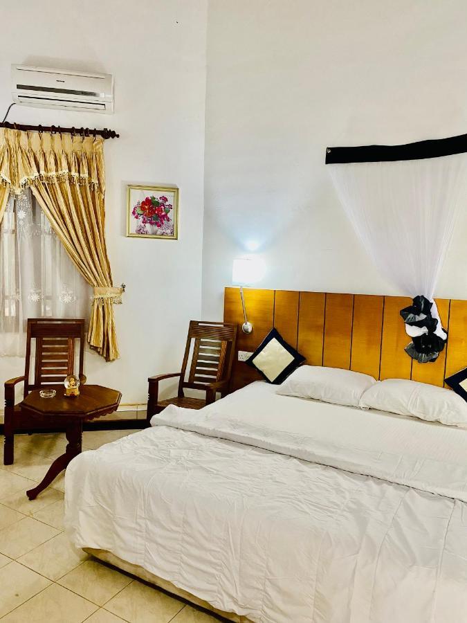 Hikka Paradise Guest House Hikkaduwa Eksteriør billede