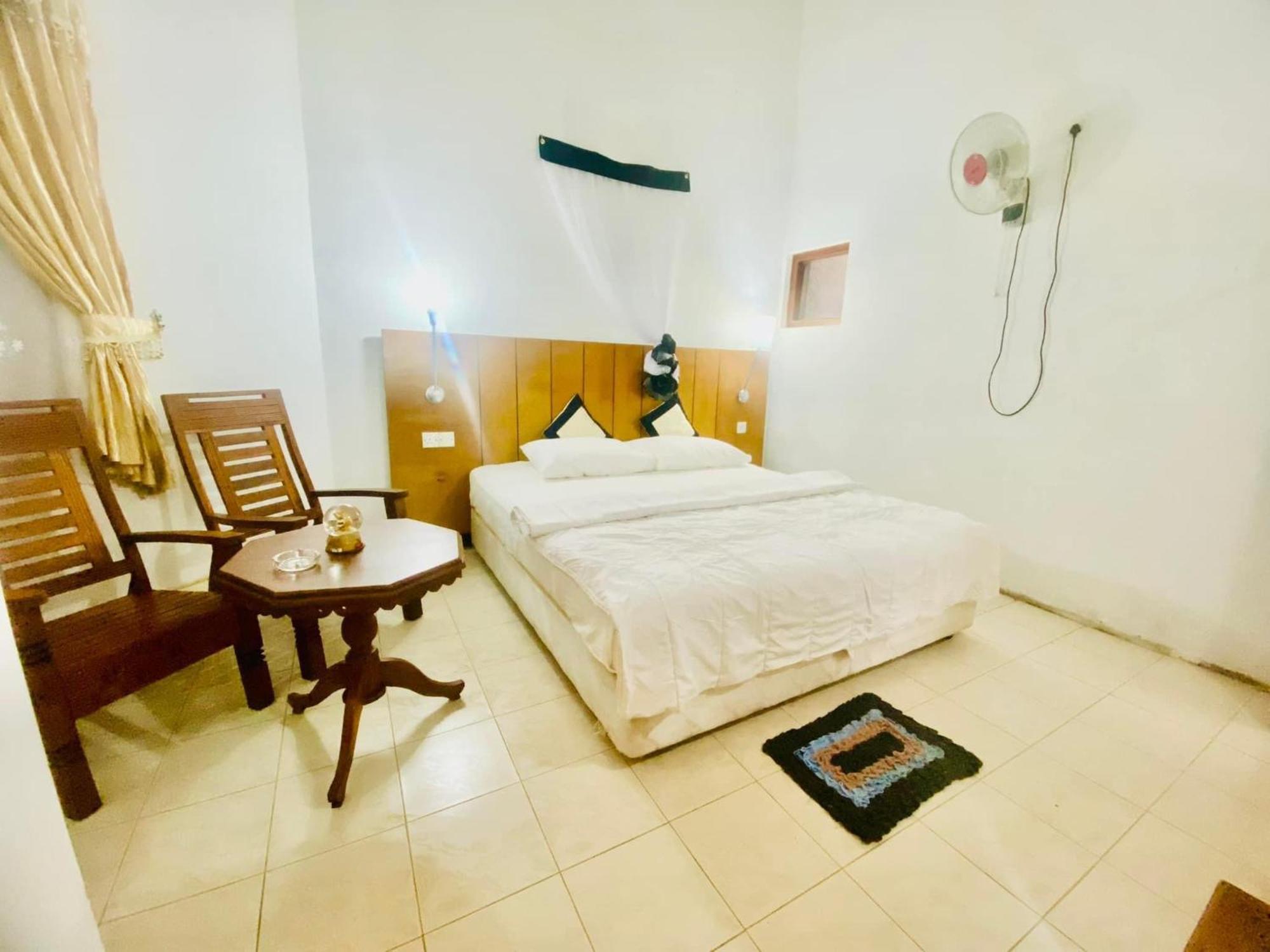 Hikka Paradise Guest House Hikkaduwa Eksteriør billede